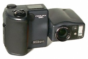 Nikon Coolpix 990